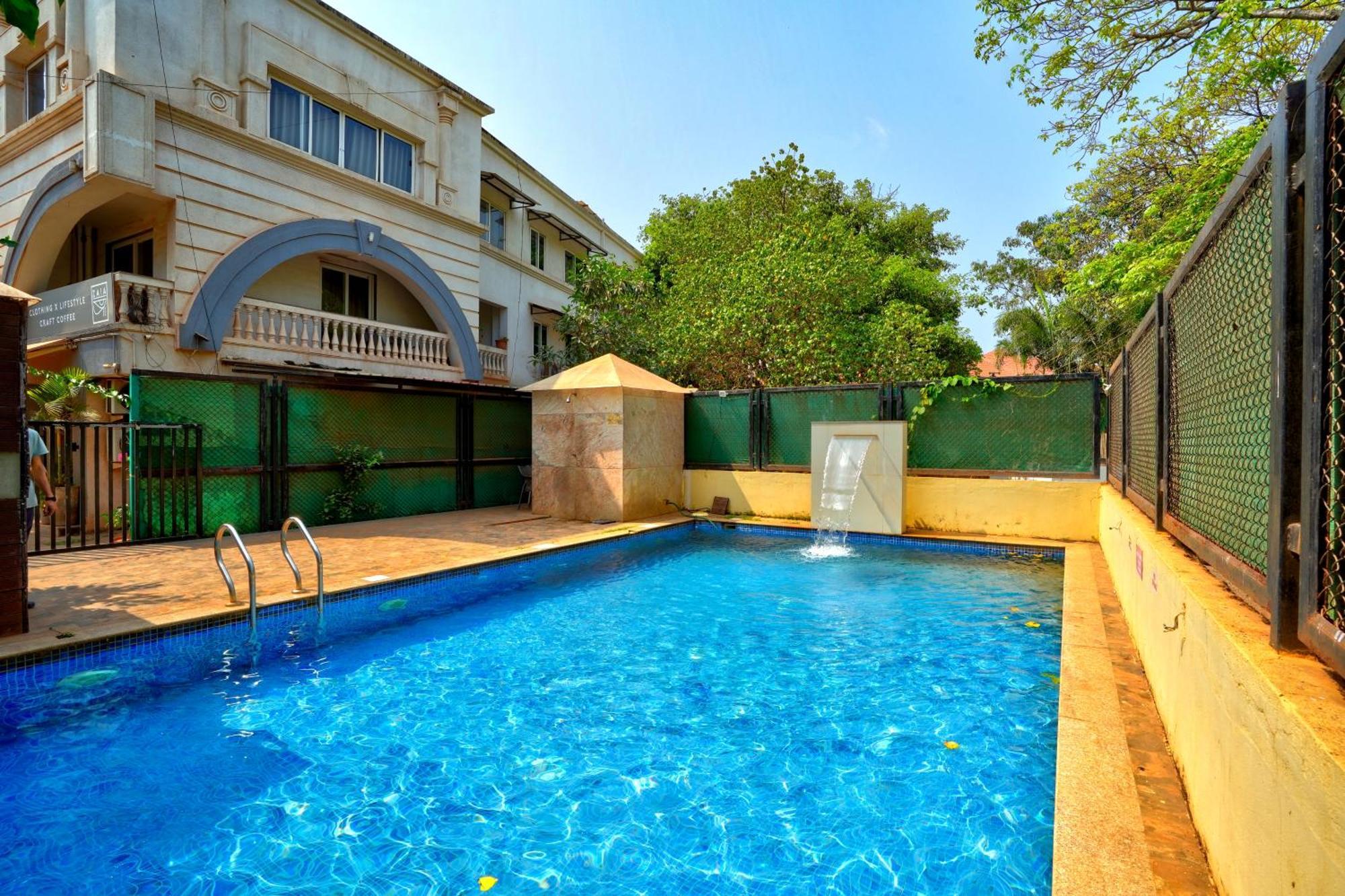Luxurious Nirvana Apartments Вагатор Екстер'єр фото